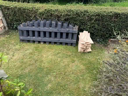 Photo of free Old pallet wood for burning (Hp24jf) #1