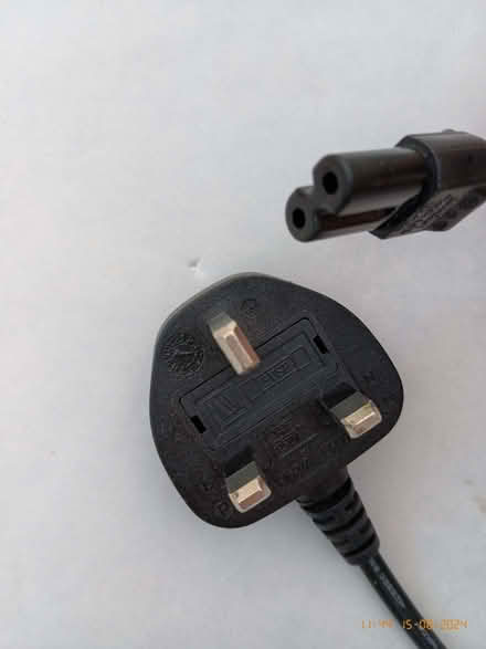 Photo of free Mains leads (St Leonards Green TN38) #4