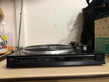 Photo of free Vintage Fisher Turntable (Salmon Creek Vancouver) #2