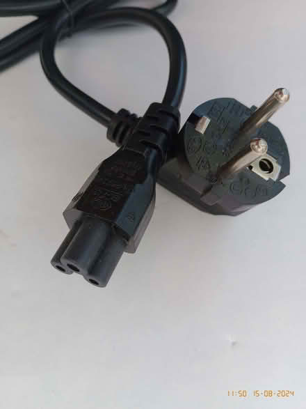 Photo of free Mains leads (St Leonards Green TN38) #3