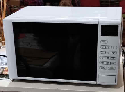 Photo of free Microwave (Kincumber) #1