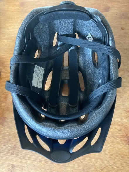 Photo of free Trax Cycle helmet (Walkley S6) #2
