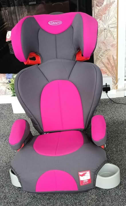 Photo of free Child's car seat (S20 Waterthorpe) #1