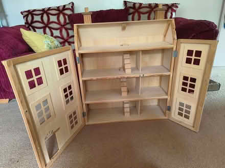 Photo of free Wooden dolls house (Walton on Thames) #1