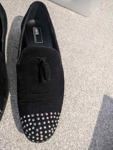 Photo of free Men black shoes size 10 (CV6) #3