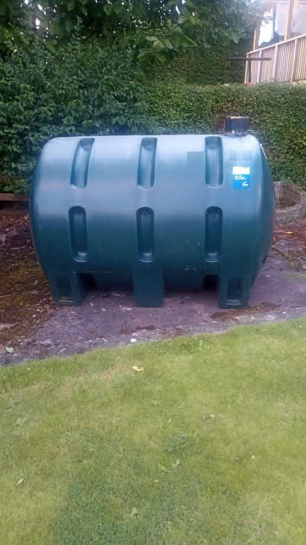 Photo of free Oil tank, approx 1000 litres (BT5) #1