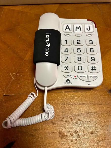 Photo of free Large button phone (West Beverly Hills) #1