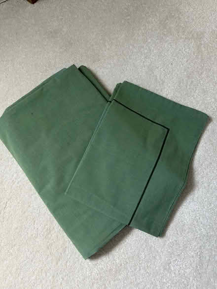 Photo of free Single bedding & mattress cover (Hitchin Herts) #1