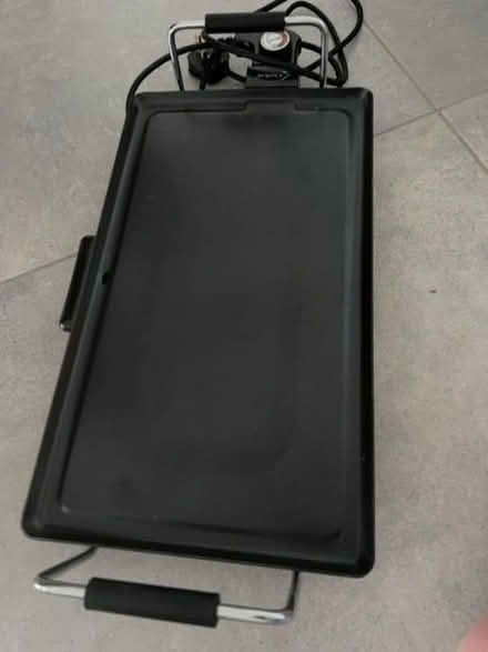 Photo of free Electric griddle plate (Moss Side PR26) #1