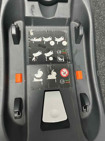 Photo of free Baby car seat (CM17 Newhall, Harlow) #4