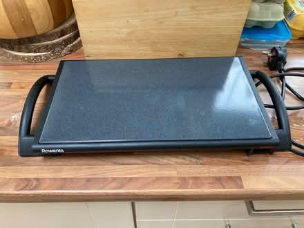 Photo of free Hot plate (Waterlooville) #2