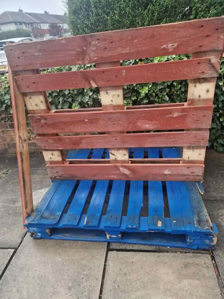 Photo of free Pallets (Whiston L35) #1