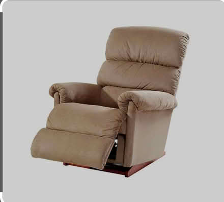 Photo of Recliner chair (Harpurhey M40) #1
