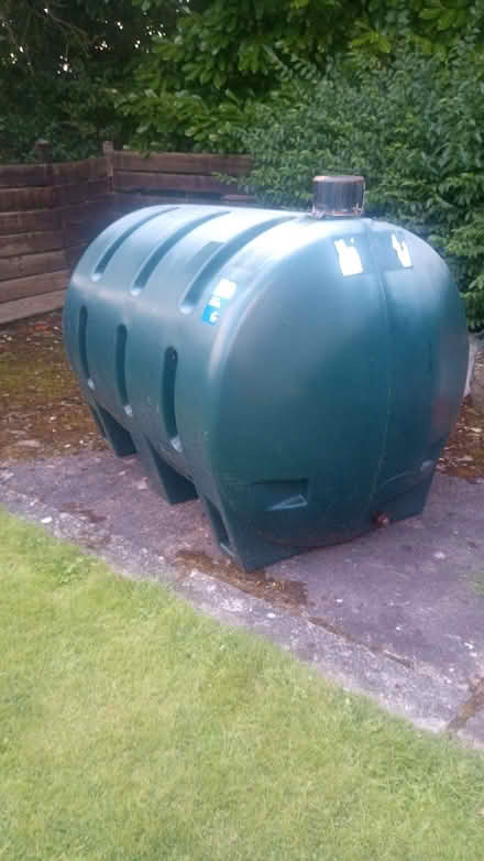 Photo of free Oil tank, approx 1000 litres (BT5) #2