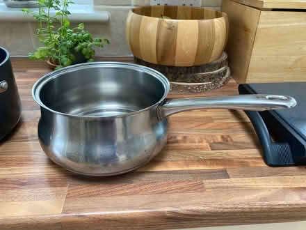 Photo of free Large pans, ( and some odd lids) (Waterlooville) #3