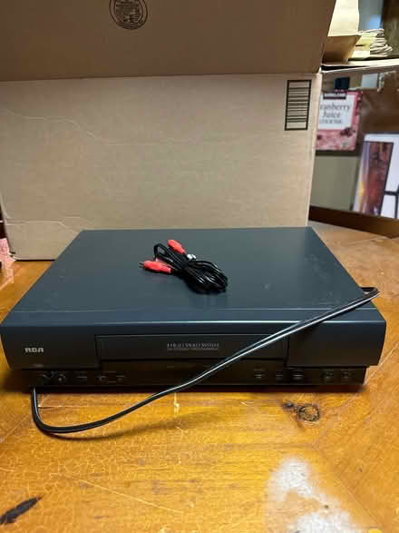 Photo of free VHS player/recorder (West Beverly Hills) #2