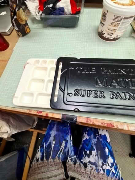 Photo of free Paint pallette with lid (Inch Park EH16) #1