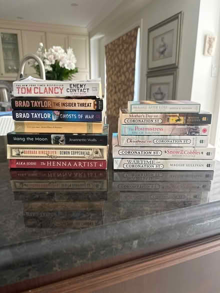 Photo of free Books (Aurora) #1