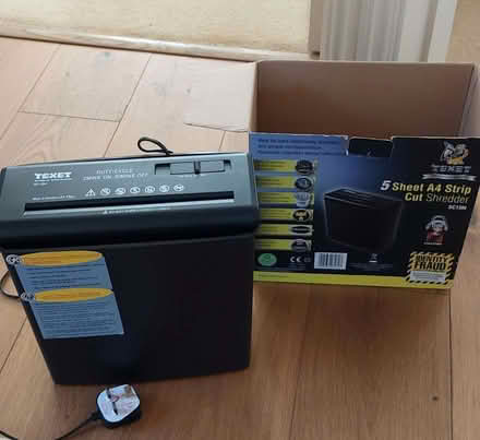 Photo of free Small Paper Shredder (Old Town SG1) #1