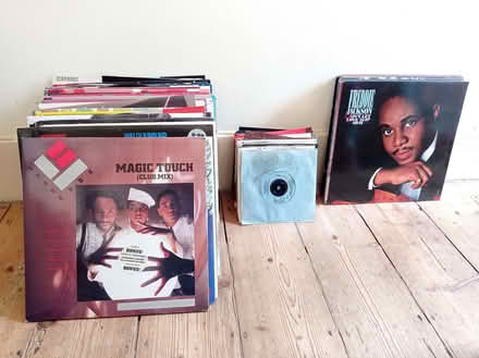 Photo of free Vinyls (DA4) #1