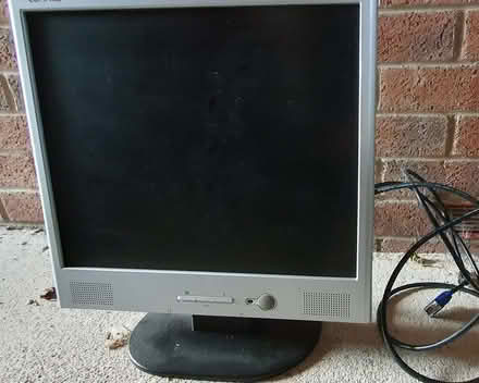 Photo of free computer monitor (Presteigne LD8) #1
