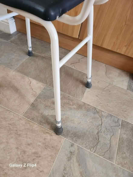 Photo of free Perching stool (Bretch Hill OX16) #2