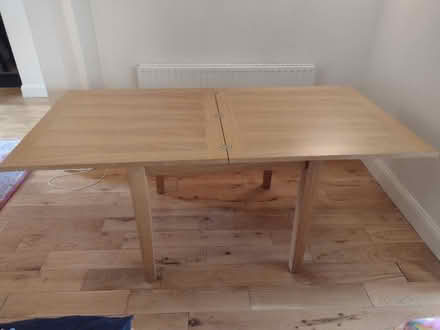 Photo of free Dining table - extendable (Stoneleigh KT17) #2