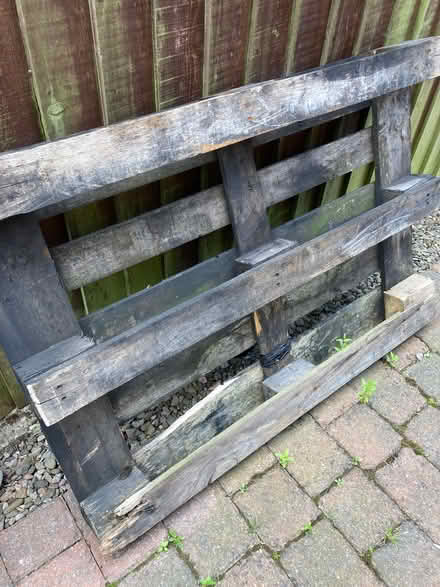 Photo of free Large heavy sturdy pallet (Presteigne LD8) #1