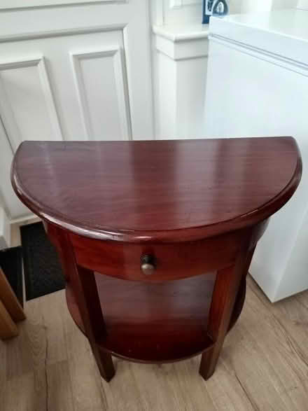 Photo of free Small mahogany table (Gallowflat G73) #2