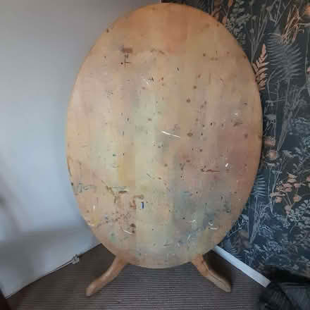 Photo of free Oval pedestal table (Cashes Green GL5) #2