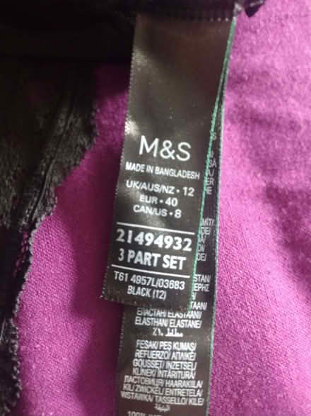 Photo of free Size 12 , 14 & 16 knickers Absolutely NO MEN ! (Barons Court W6) #3