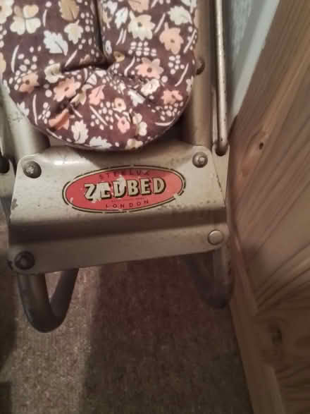 Photo of free Z bed (Heald Green SK8) #1