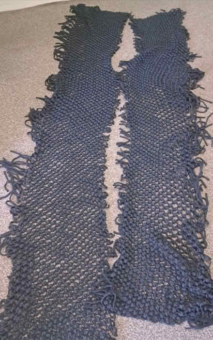 Photo of free Knotted blanket (Penmaenmawr LL34) #2