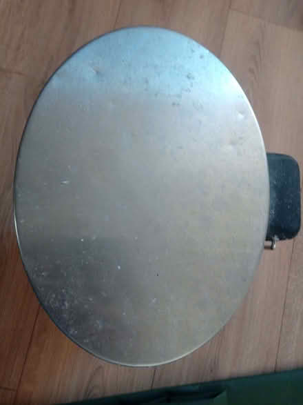 Photo of free Bathroom or kitchen metal bin a few dents but good condition (Oxford OX1) #3