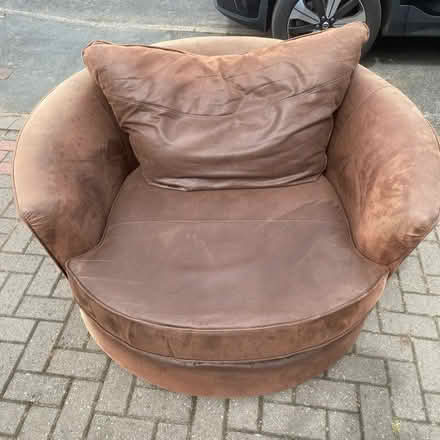 Photo of free Snuggle seat (Stourbridge DY8) #2