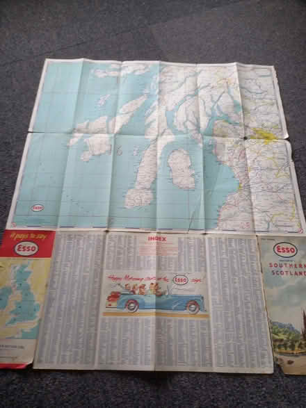 Photo of free Vintage Esso road maps nos 6 + 7 (AB24) #1