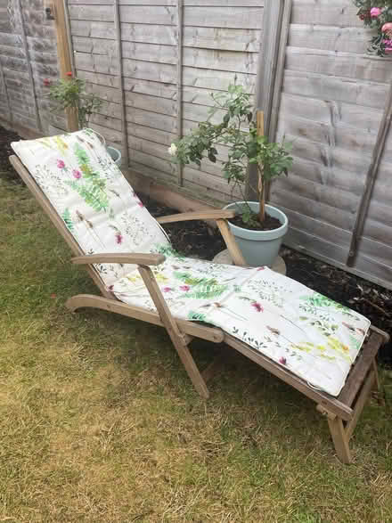 Photo of free Wooden sun lounger (Hoddesdon EN11) #2