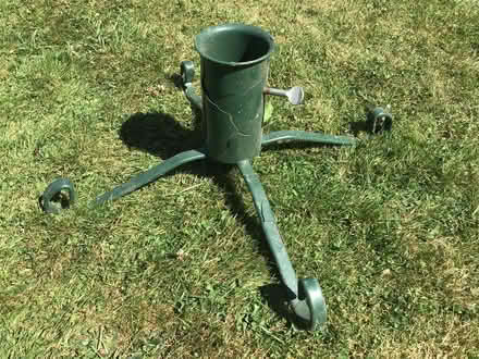 Photo of free Christmas tree stand (Burnham SL1) #1