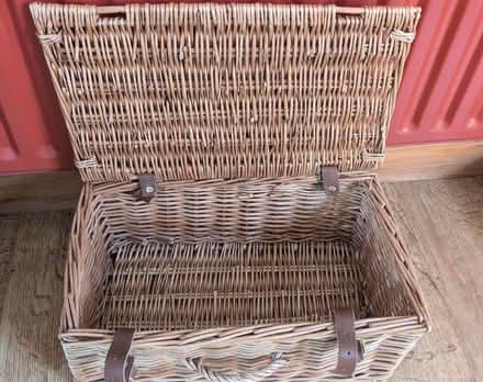 Photo of free Picnic hamper (Bedford, MK40) #2