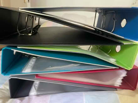 Photo of free Old used folders w/ plastic pockets (N8 near fire station)