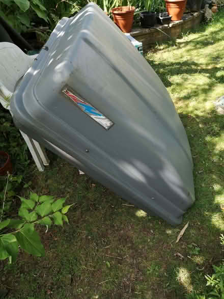 Photo of free Car roof box (North Tonbridge TN10) #1