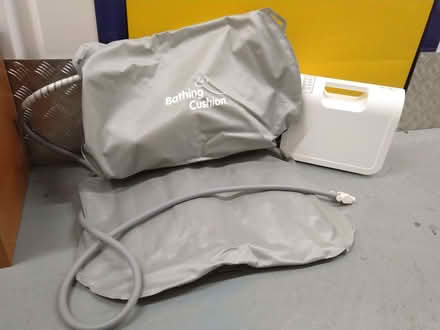 Photo of free Mangar inflatable bath pillow (Withdean BN1) #1