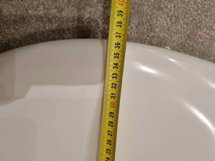 Photo of free Toilet seat (AL54EB) #4