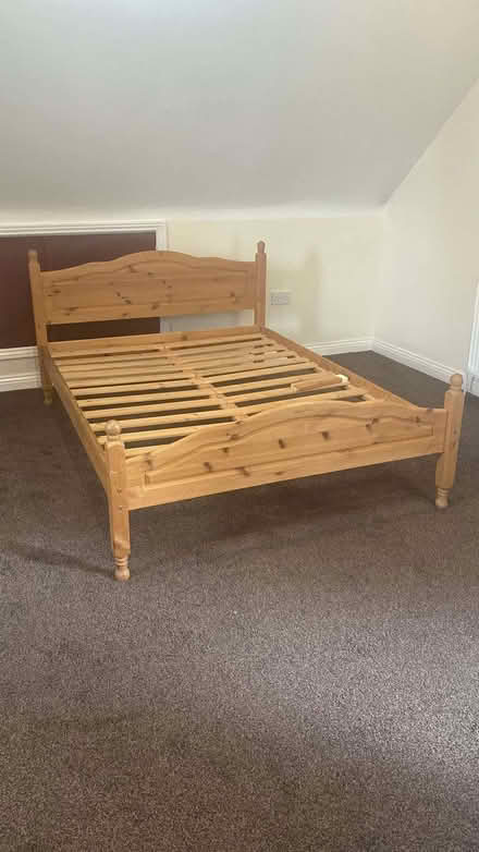 Photo of free Double bed (Temple Cowley OX4) #1