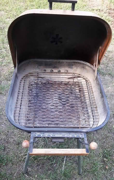 Photo of free Charcoal grill (Old Town East Fort Collins) #1