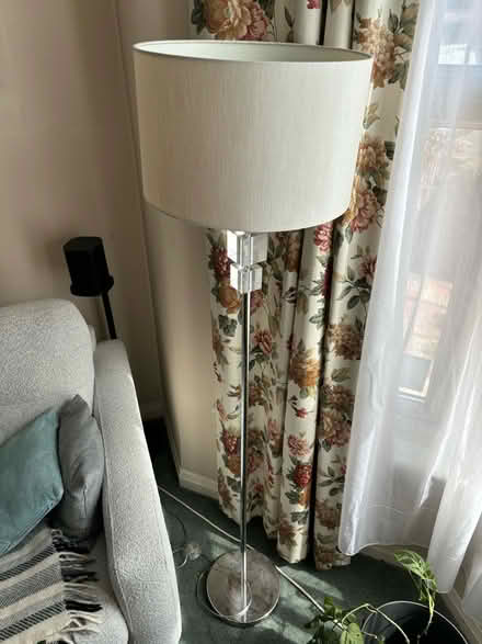 Photo of free Vintage uplighter / tall lamp (E11) #2