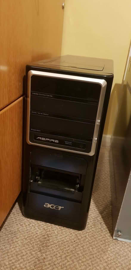 Photo of free 2 working PCs (Overton RG25) #2