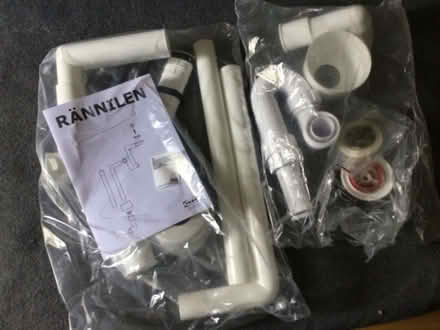 Photo of free Various plumbing supplies (Wandsworth SW18) #1