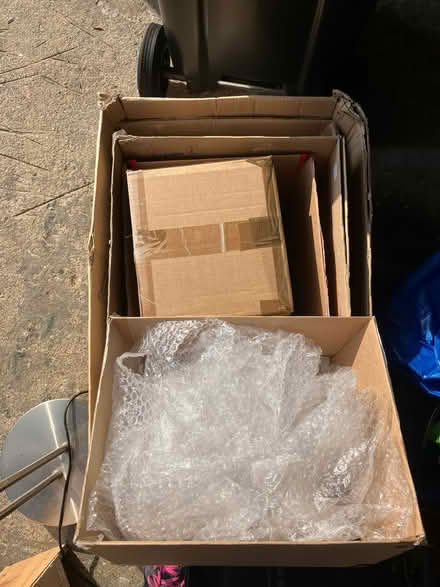 Photo of free Moving boxes and bubble wrap (Woodley RG5) #1