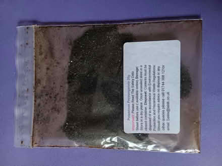 Photo of free Potassium permanganate 20g (Common view) #1